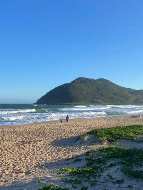 Praia do Silveira Garopaba - Santa Catarina